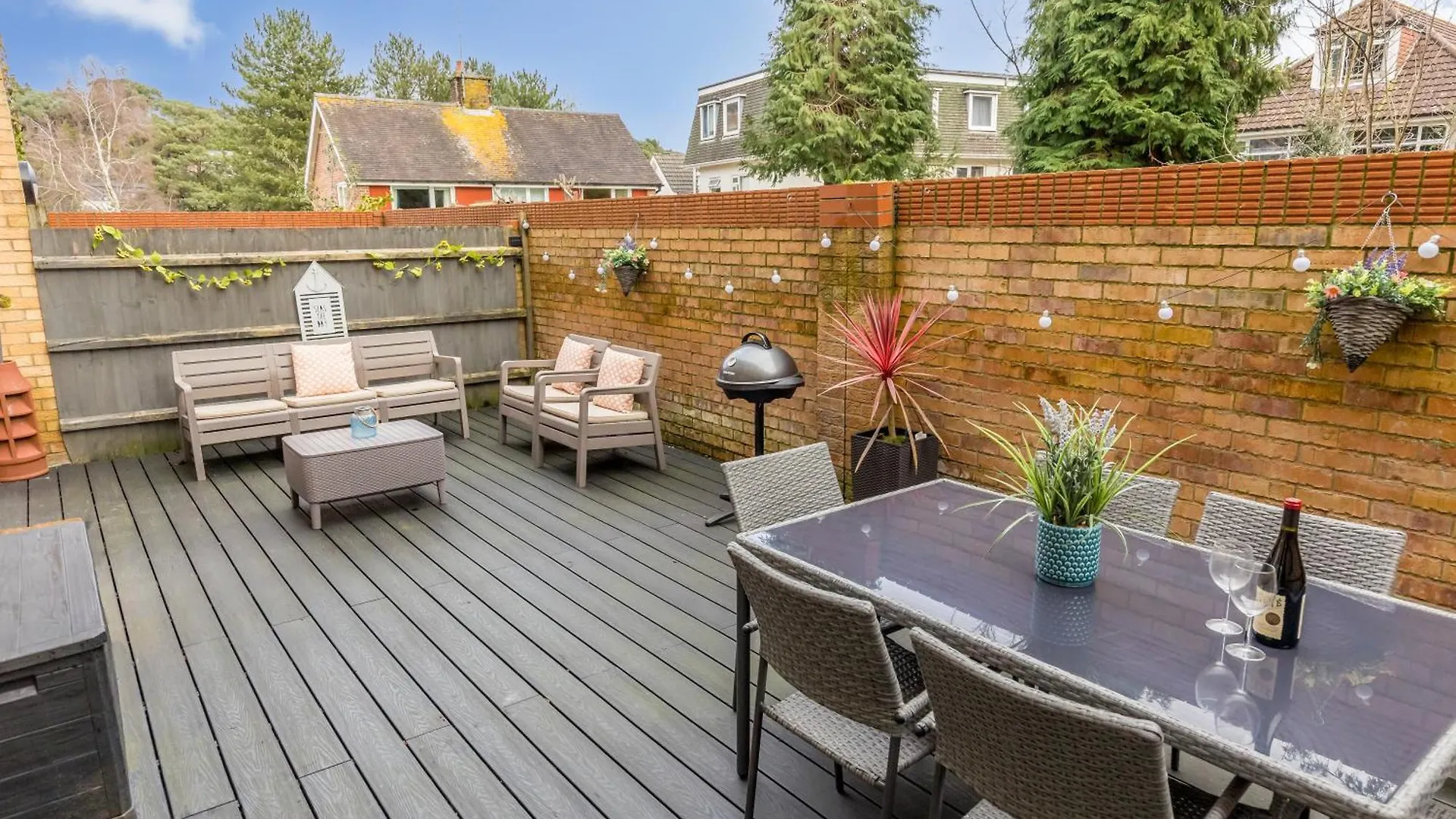 Apartment Modern, Comfy Town Centre Gem, Near Beach, Parking Bournemouth